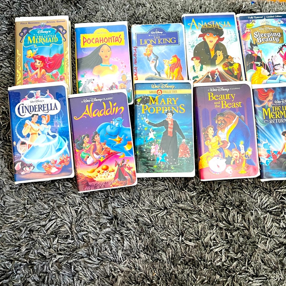 BLACK DIAMOND AUTHENTIC DISNEY COLLECTION VHS! VINTAGE! Serious Buyers Only!
